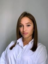 Julia Thompson  picture